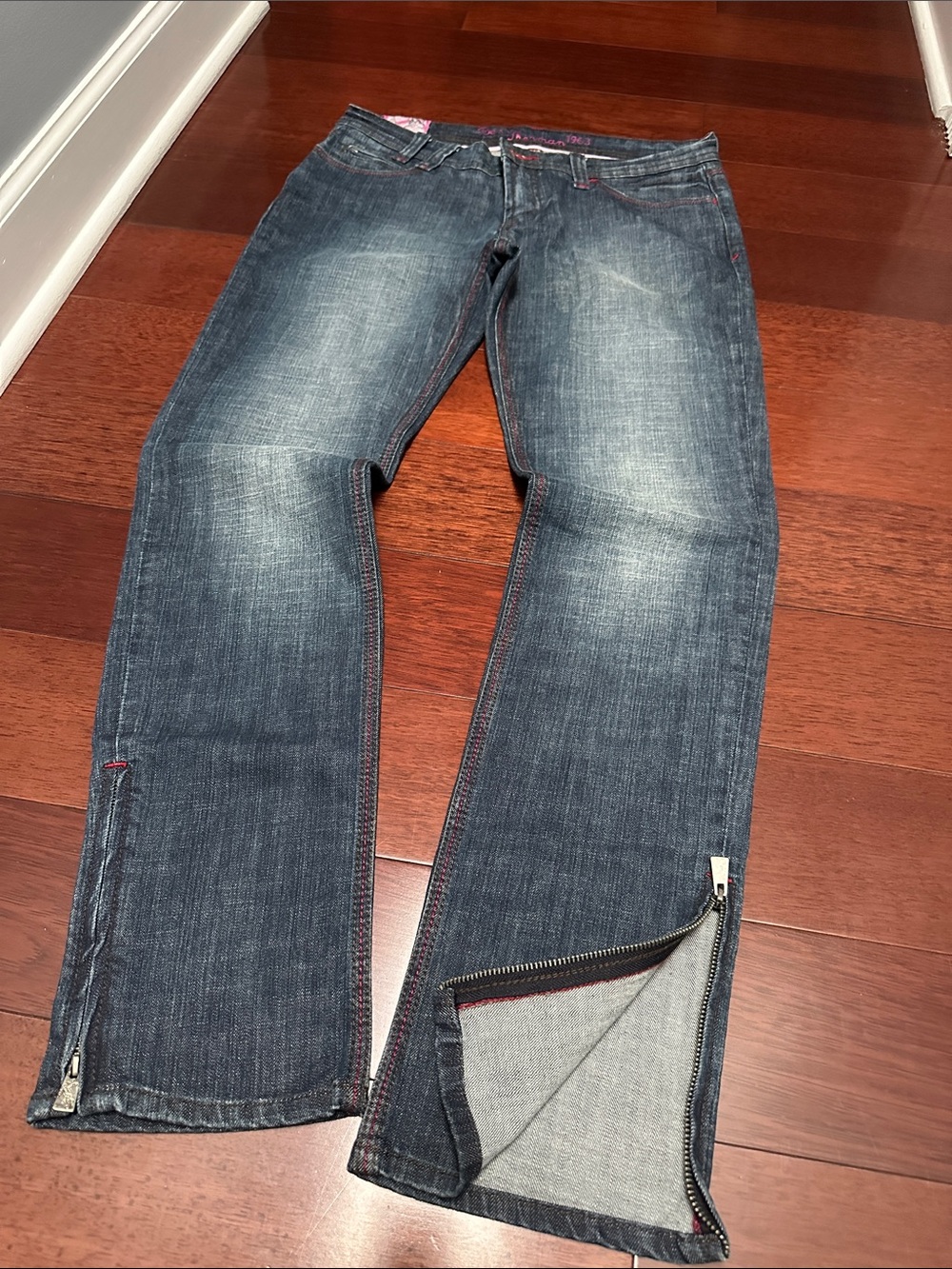 Women’s Lowrise Ben Sherman Slim Straight Dark Wash Jeans - Picture 3 of 5